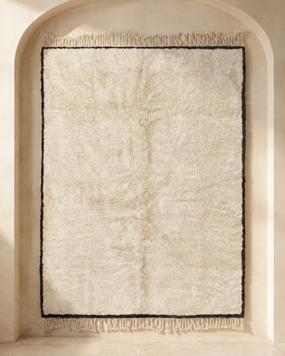Adfel Beni Ouarain style Moroccan rug, undyed ivory pile with a thin charcoal border